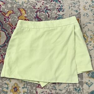 Pastel green skort